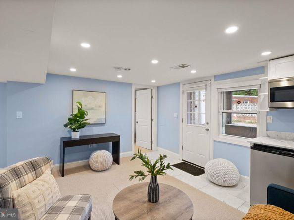 3811 South Dakota Avenue NE, Washington DC 20018