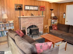 401 Cavendish Street, Herndon VA 20170
