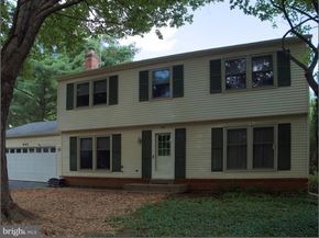401 Cavendish Street, Herndon VA 20170
