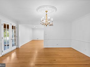 4714 33rd Street N, Arlington VA 22207