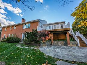 4714 33rd Street N, Arlington VA 22207