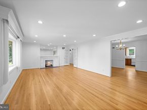 4714 33rd Street N, Arlington VA 22207