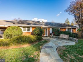 4714 33rd Street N, Arlington VA 22207