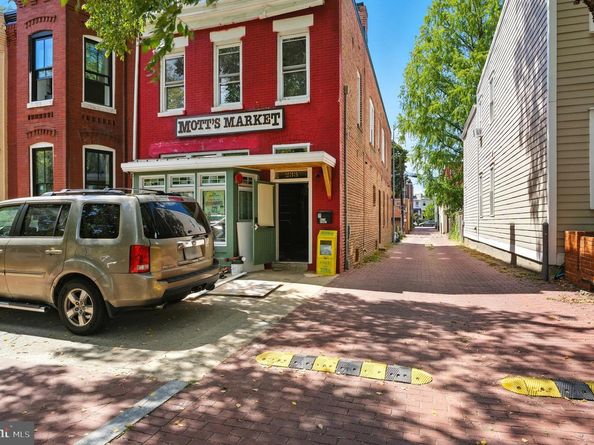 1208 Walter Street SE, Washington DC 20003