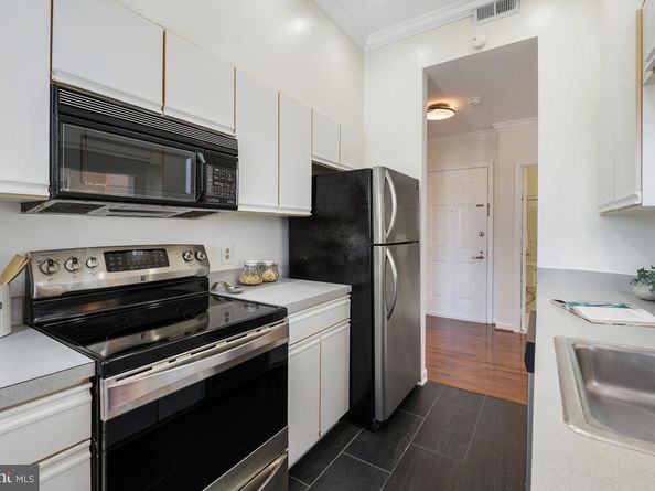 1619 R Street NW 602, Washington DC 20009