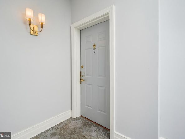 1619 R Street NW 602, Washington DC 20009