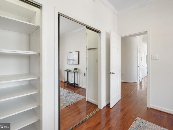1619 R Street NW 602, Washington DC 20009