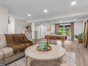996 Whitney Lane, Ambler PA 19002