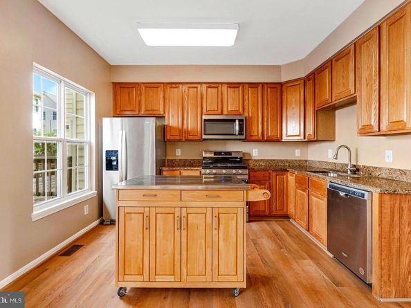 2546 James Maury Drive, Herndon VA 20171