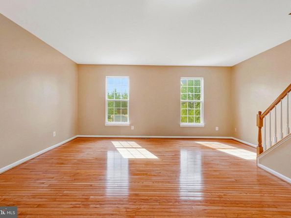 2546 James Maury Drive, Herndon VA 20171