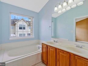 2546 James Maury Drive, Herndon VA 20171