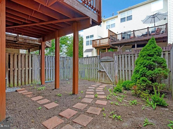 2546 James Maury Drive, Herndon VA 20171