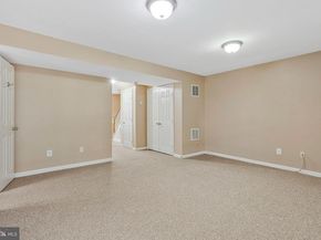 2546 James Maury Drive, Herndon VA 20171
