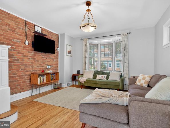 7019 Oakley Street, Philadelphia PA 19111