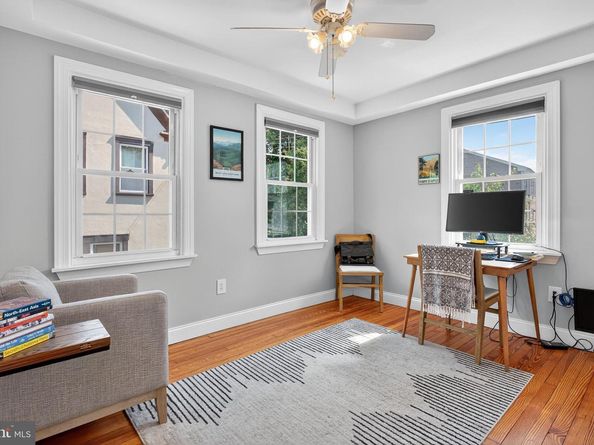 7019 Oakley Street, Philadelphia PA 19111