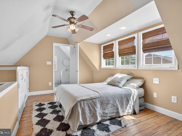 7019 Oakley Street, Philadelphia PA 19111