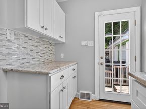 7019 Oakley Street, Philadelphia PA 19111