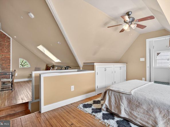 7019 Oakley Street, Philadelphia PA 19111