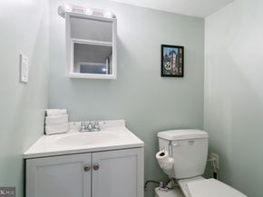 138 Mercy Street, Philadelphia PA 19148