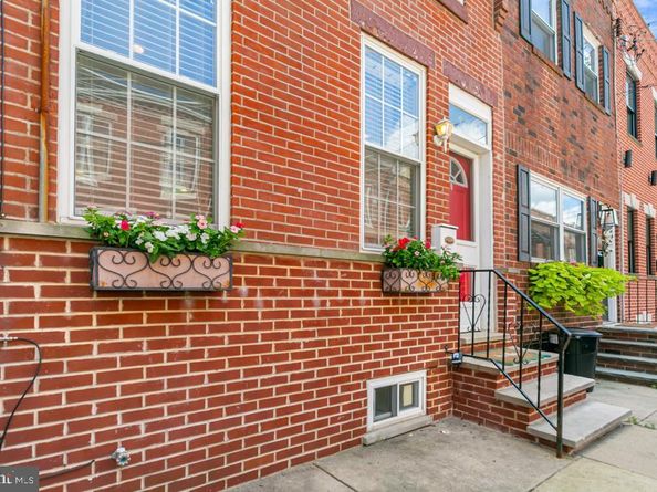 138 Mercy Street, Philadelphia PA 19148