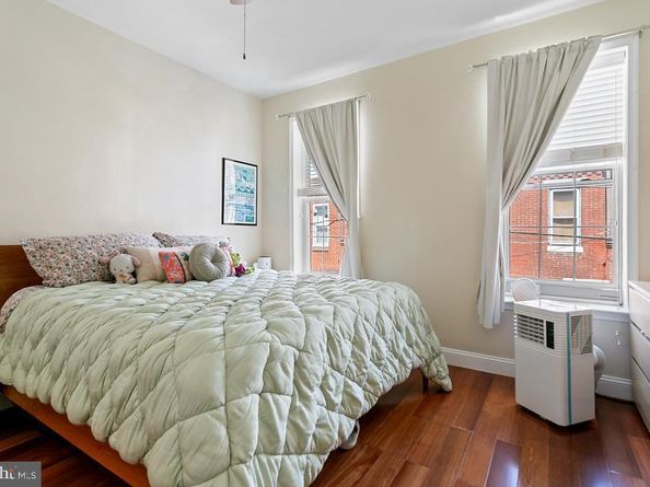 138 Mercy Street, Philadelphia PA 19148