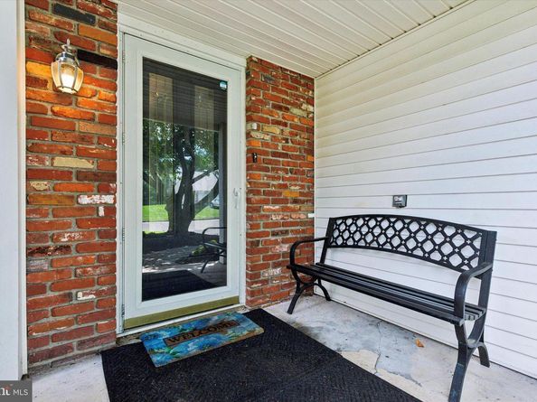 15 Penn Circle, Holland PA 18966