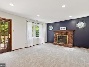 15 Penn Circle, Holland PA 18966