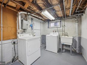 214 N Lynn Boulevard, Upper Darby PA 19082
