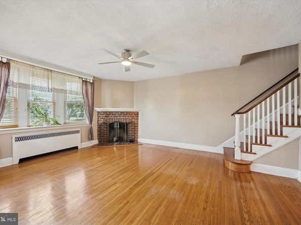214 N Lynn Boulevard, Upper Darby PA 19082