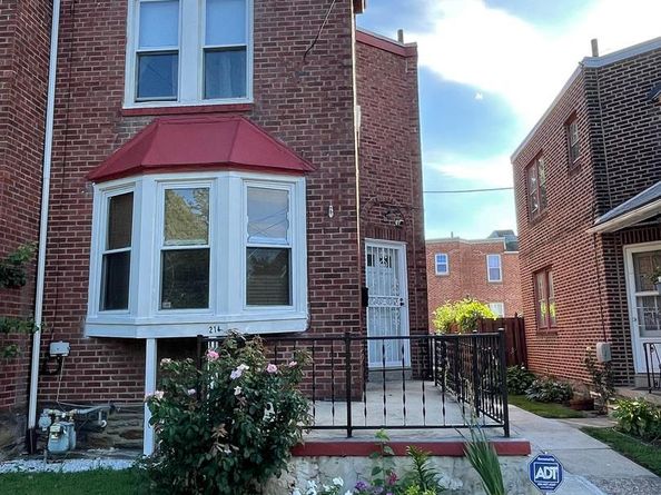 214 N Lynn Boulevard, Upper Darby PA 19082