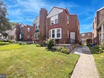 214 N Lynn Boulevard