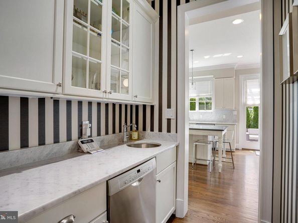 4548 Windsor Lane, Bethesda MD 20814