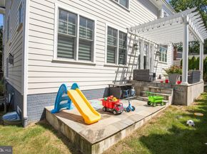 4548 Windsor Lane, Bethesda MD 20814