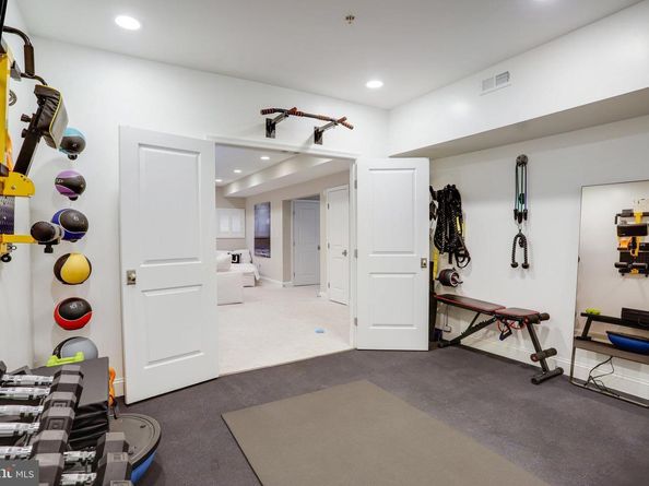 4548 Windsor Lane, Bethesda MD 20814