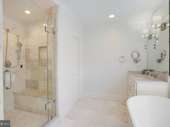 4548 Windsor Lane, Bethesda MD 20814