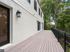 2850 Arizona Terrace NW, Washington DC 20016