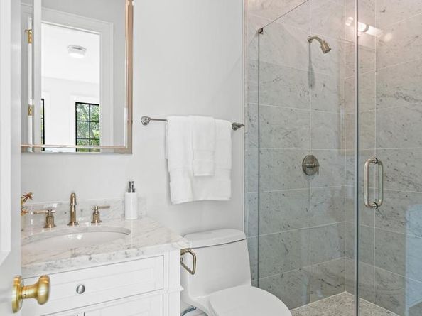 2850 Arizona Terrace NW, Washington DC 20016