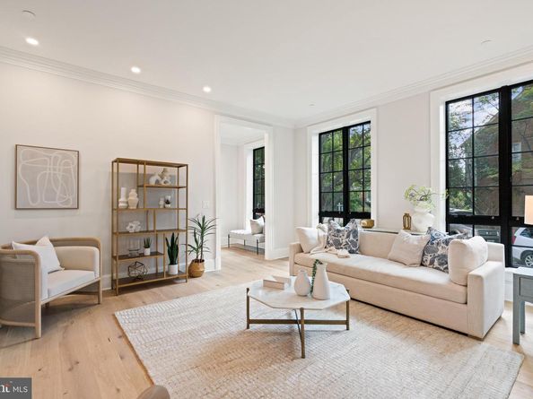 2850 Arizona Terrace NW, Washington DC 20016