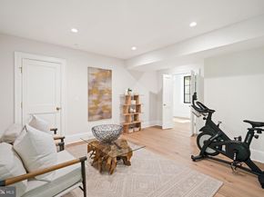 2850 Arizona Terrace NW, Washington DC 20016