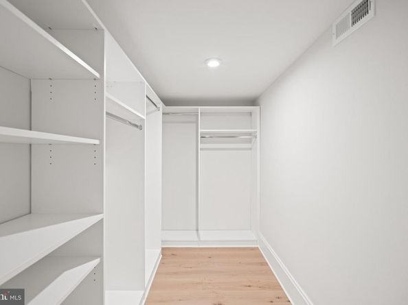 2850 Arizona Terrace NW, Washington DC 20016