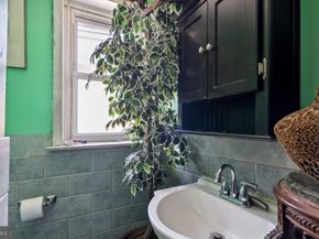 5454 Tackawanna Street, Philadelphia PA 19124