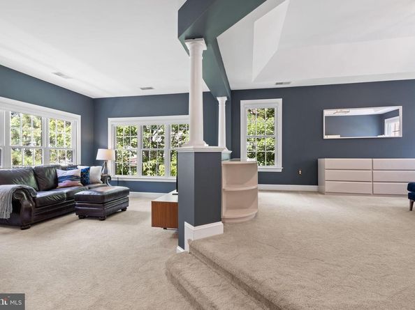 9210 Sycamore Crest Drive, Fairfax VA 22031