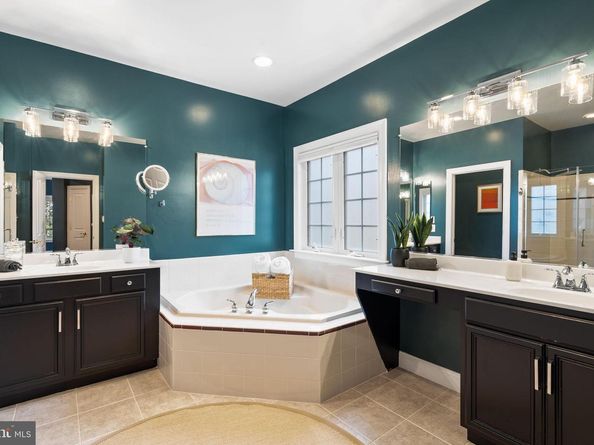 9210 Sycamore Crest Drive, Fairfax VA 22031