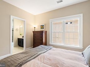 9210 Sycamore Crest Drive, Fairfax VA 22031