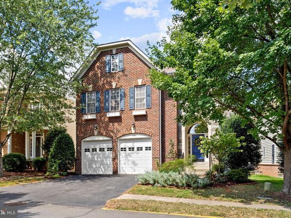 9210 Sycamore Crest Drive, Fairfax VA 22031