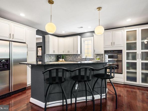 9210 Sycamore Crest Drive, Fairfax VA 22031