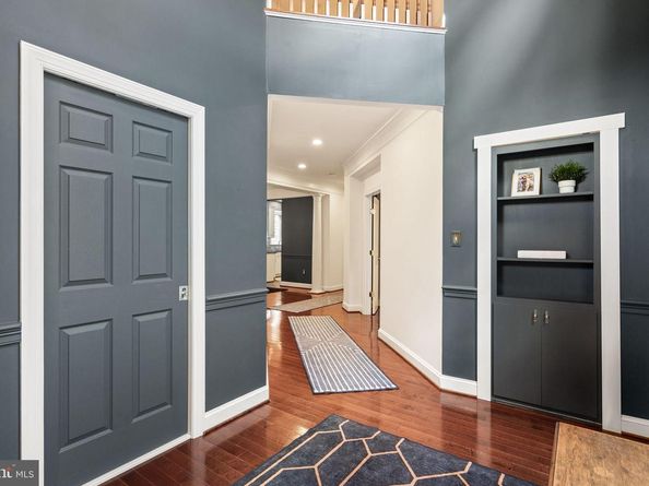 9210 Sycamore Crest Drive, Fairfax VA 22031