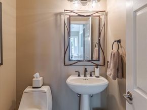 128 Sawgrass Drive, Blue Bell PA 19422