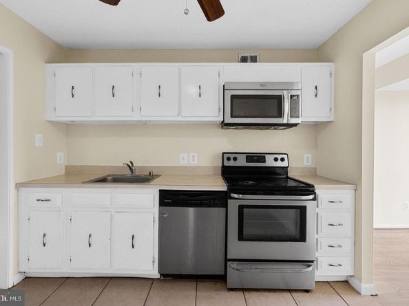2311 Pimmit Drive 618, Falls Church VA 22043