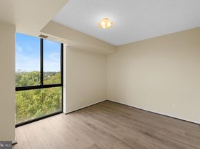 2311 Pimmit Drive 618, Falls Church VA 22043